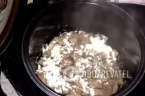 Гуляш из свинины в мультиварке - Шаг 3 Гуляш из свинины в мультиварке - Шаг 3