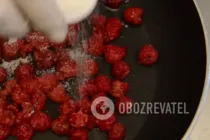 Малиновый соус к мясу - Шаг 4 Малиновый соус к мясу - Шаг 4