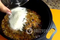 Соус зі слив на зиму - Крок 4 Соус зі слив на зиму - Крок 4