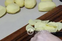 Смажена картопля з цибулею - Крок 4 Смажена картопля з цибулею - Крок 4