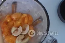 Пастила из яблок без варки - Шаг 2 Пастила из яблок без варки - Шаг 2
