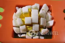 Оливье со свежим огурцом - Шаг 3 Оливье со свежим огурцом - Шаг 3