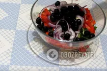 Греческий салат с фетой - Шаг 4 Греческий салат с фетой - Шаг 4