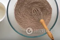 Шоколадный кекс с вишней - Шаг 2 Шоколадный кекс с вишней - Шаг 2