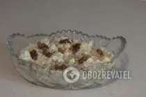 Салат з ананасами і сиром - Крок 8 Салат з ананасами і сиром - Крок 8