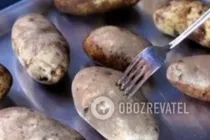 Картошка в фольге в мультиварке - Шаг 2 Картошка в фольге в мультиварке - Шаг 2