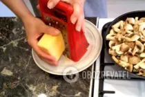 Салат с грибами и сыром - Шаг 5 Салат с грибами и сыром - Шаг 5