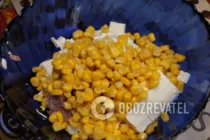 Салат с плавленым сыром и кукурузой - Шаг 5 Салат с плавленым сыром и кукурузой - Шаг 5