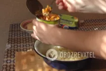 Салат з ананасами і сиром - Крок 5 Салат з ананасами і сиром - Крок 5