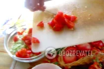 Салат из пекинской капусты с сыром - Шаг 4 Салат из пекинской капусты с сыром - Шаг 4