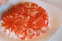 Салат с сыром и крабовыми палочками - Шаг 6 Салат с сыром и крабовыми палочками - Шаг 6