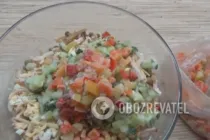 Салат с сыром и копченой курицей - Шаг 7 Салат с сыром и копченой курицей - Шаг 7