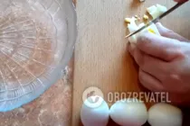 Салат с ананасом и копченой грудкой - Шаг 1 Салат с ананасом и копченой грудкой - Шаг 1