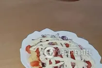 Салат с сухариками - Шаг 5 Салат с сухариками - Шаг 5
