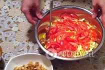 Салат с сухариками и ветчиной - Шаг 6 Салат с сухариками и ветчиной - Шаг 6
