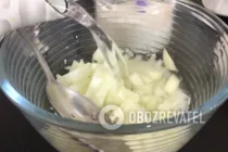 Салат с маринованными грибами - Шаг 2 Салат с маринованными грибами - Шаг 2