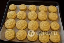 Плюшки с творогом - Шаг 6 Плюшки с творогом - Шаг 6