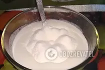 Яблочный пирог на кефире - Шаг 4 Яблочный пирог на кефире - Шаг 4