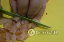 Салат с черносливом и копченой курицей - Шаг 1 Салат с черносливом и копченой курицей - Шаг 1