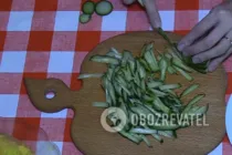 Салат с омлетом и свежим огурцом - Шаг 3 Салат с омлетом и свежим огурцом - Шаг 3