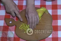 Салат с омлетом и свежим огурцом - Шаг 5 Салат с омлетом и свежим огурцом - Шаг 5