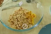 Салат з куркою і омлетом - Крок 6 Салат з куркою і омлетом - Крок 6