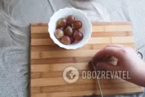 Салат с виноградом и сыром - Шаг 1 Салат с виноградом и сыром - Шаг 1