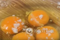 Омлет с молоком - Шаг 1 Омлет с молоком - Шаг 1
