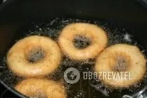Пончики с чесноком - Шаг 5 Пончики с чесноком - Шаг 5