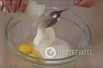 Пирог с вишней на сметане - Шаг 1 Пирог с вишней на сметане - Шаг 1