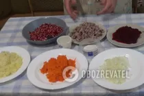 Салат "Гранатовий браслет" з сиром - Крок 2 Салат "Гранатовий браслет" з сиром - Крок 2