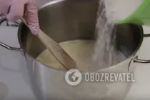 Пирог с вареньем на молоке - Шаг 4 Пирог с вареньем на молоке - Шаг 4