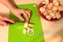 Салат с куриной печенью и грибами - Шаг 3 Салат с куриной печенью и грибами - Шаг 3