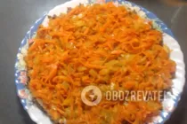 Салат с куриной печенью и солеными огурцами - Шаг 5 Салат с куриной печенью и солеными огурцами - Шаг 5