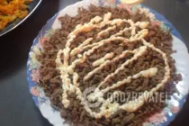 Салат с куриной печенью и солеными огурцами - Шаг 4 Салат с куриной печенью и солеными огурцами - Шаг 4