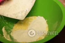 Куриный пирог в мультиварке - Шаг 3 Куриный пирог в мультиварке - Шаг 3