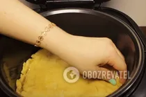 Куриный пирог в мультиварке - Шаг 7 Куриный пирог в мультиварке - Шаг 7