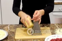 Салат с курицей и гранатом - Шаг 4 Салат с курицей и гранатом - Шаг 4