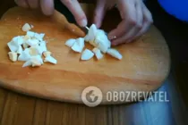 Салат с яблоком и крабовыми палочками - Шаг 4 Салат с яблоком и крабовыми палочками - Шаг 4