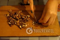 Салат с гранатом и сыром - Шаг 5 Салат с гранатом и сыром - Шаг 5