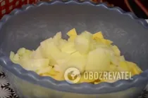 Картофель с курицей в духовке - Шаг 2 Картофель с курицей в духовке - Шаг 2