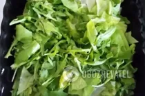 Салат из печени трески с помидорами - Шаг 5 Салат из печени трески с помидорами - Шаг 5