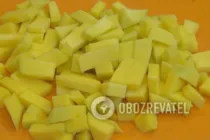 Салат с манго и сыром - Шаг 2 Салат с манго и сыром - Шаг 2