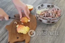 Салат с яблоком и селедкой - Шаг 5 Салат с яблоком и селедкой - Шаг 5
