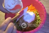 Салат с яблоком, сельдереем и морковью - Шаг 8 Салат с яблоком, сельдереем и морковью - Шаг 8