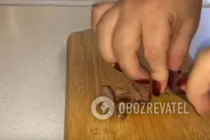 Салат з солоними огірками і курячими сердечками - Крок 6 Салат з солоними огірками і курячими сердечками - Крок 6