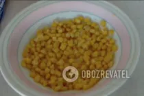 Салат з апельсинами і крабовими паличками - Крок 1 Салат з апельсинами і крабовими паличками - Крок 1