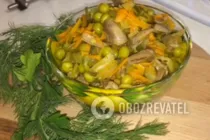 Салат з солоними огірками і курячими сердечками - Крок 8 Салат з солоними огірками і курячими сердечками - Крок 8