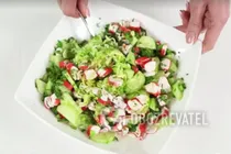 Салат с крабовыми палочками и молодой капустой - Шаг 9 Салат с крабовыми палочками и молодой капустой - Шаг 9
