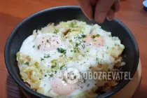 Яичница с луком - Шаг 7 Яичница с луком - Шаг 7